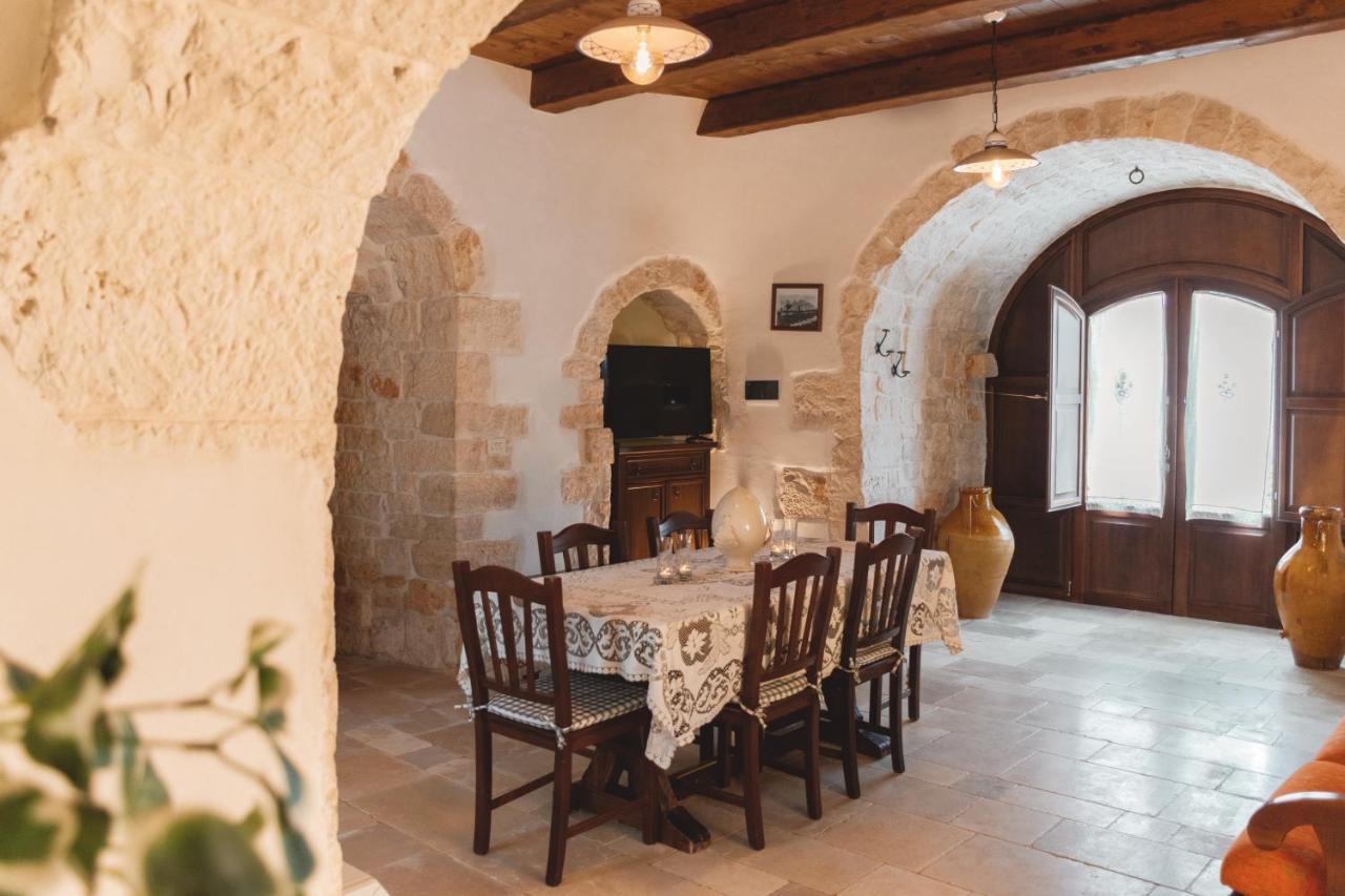 Masseria Montanaro Чистерніно Екстер'єр фото